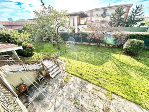 casa indipendente in vendita a Brescia in zona Chiesa Nuova