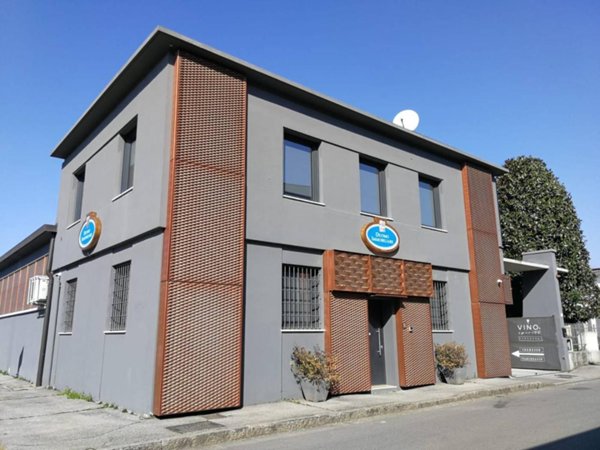 terreno edificabile in vendita a Brescia in zona Fiumicello