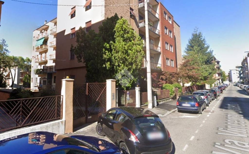 appartamento in vendita a Brescia in zona Crocifissa di Rosa