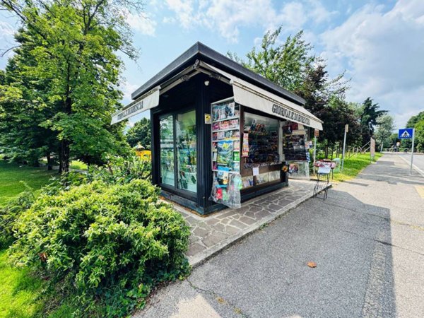negozio in vendita a Brescia in zona Borgo Trento