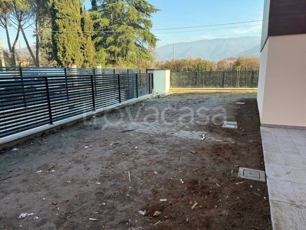 appartamento in vendita a Brescia in zona Casazza