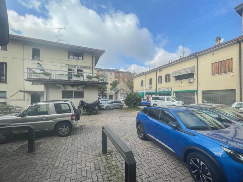locale di sgombero in vendita a Brescia in zona Volta