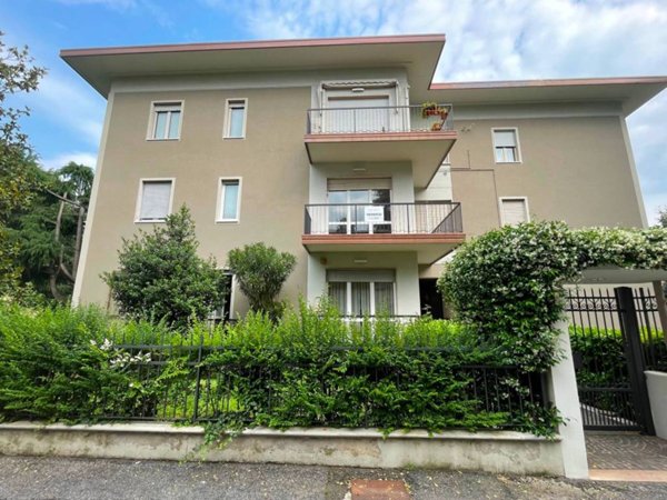 appartamento in vendita a Brescia in zona Mompiano