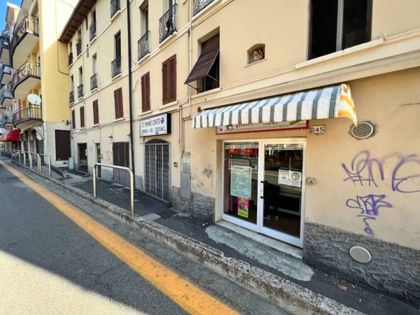 ufficio in vendita a Brescia in zona Volta