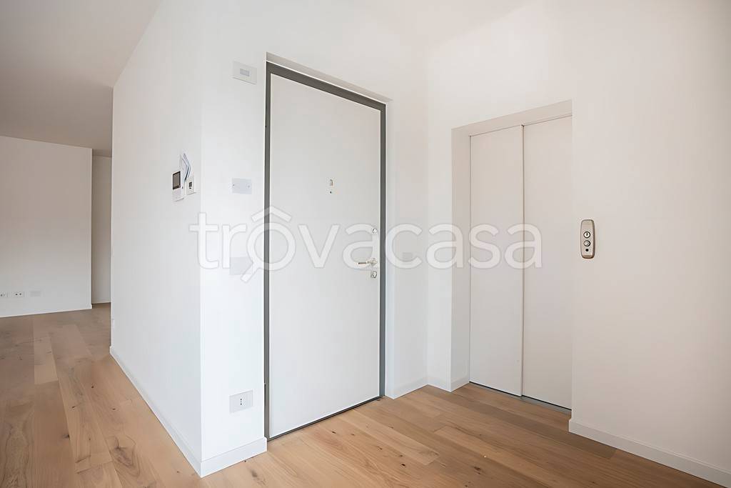 appartamento in vendita a Brescia in zona Casazza