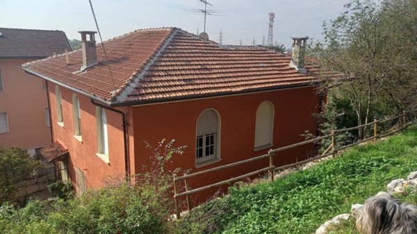 casa indipendente in vendita a Brescia in zona Caionvico