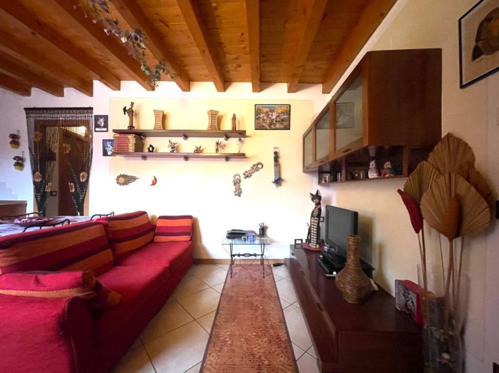 appartamento in vendita a Brescia in zona Folzano