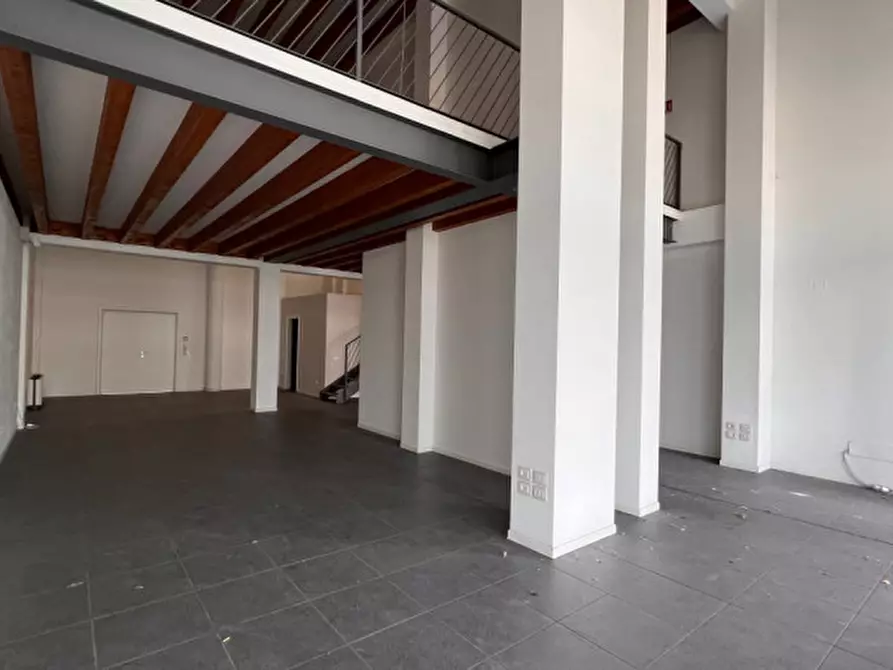 ufficio in vendita a Brescia