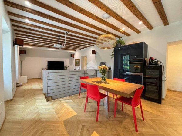 appartamento in vendita a Brescia in zona Crocifissa di Rosa