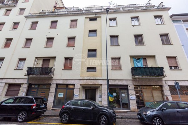 appartamento in vendita a Brescia in zona Quartiere Primo Maggio