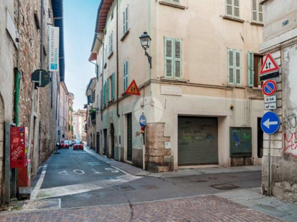 appartamento in vendita a Brescia in zona Centro Storico