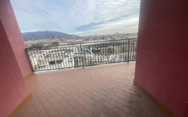 appartamento in vendita a Brescia in zona Quartiere Primo Maggio