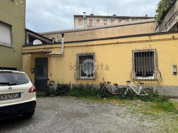 appartamento in vendita a Brescia in zona Porta Venezia