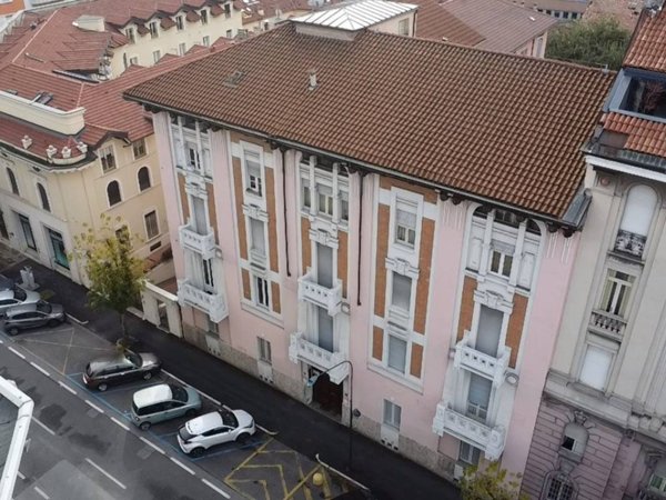 appartamento in vendita a Brescia in zona Centro Storico