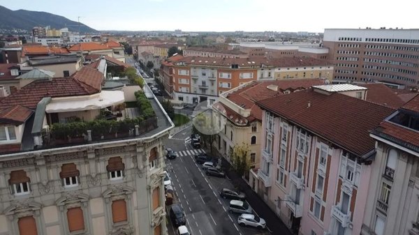 appartamento in vendita a Brescia in zona Centro Storico