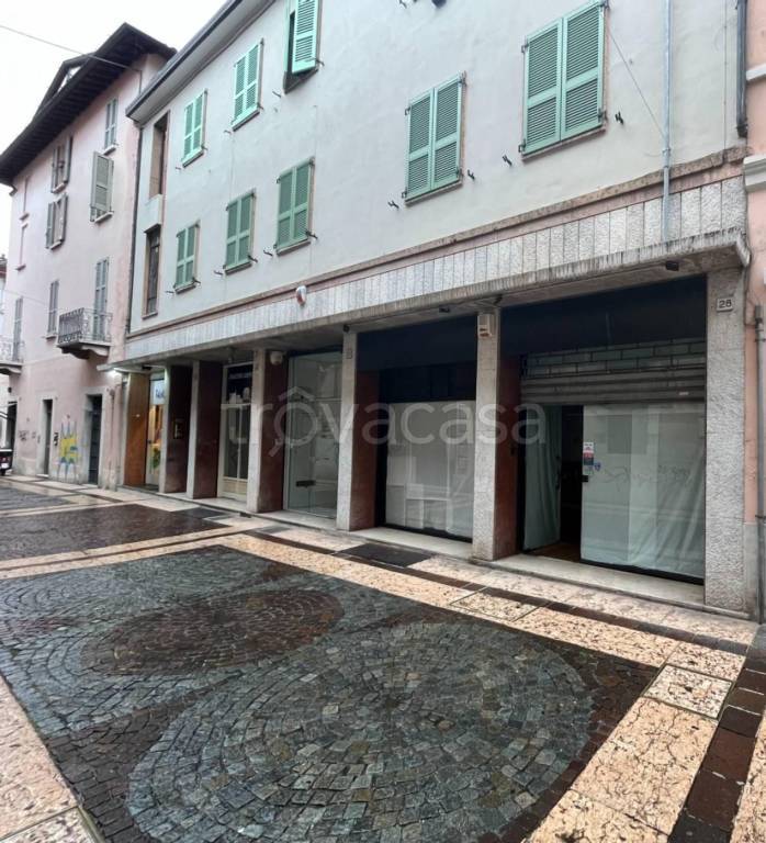 negozio in vendita a Brescia in zona Centro Storico