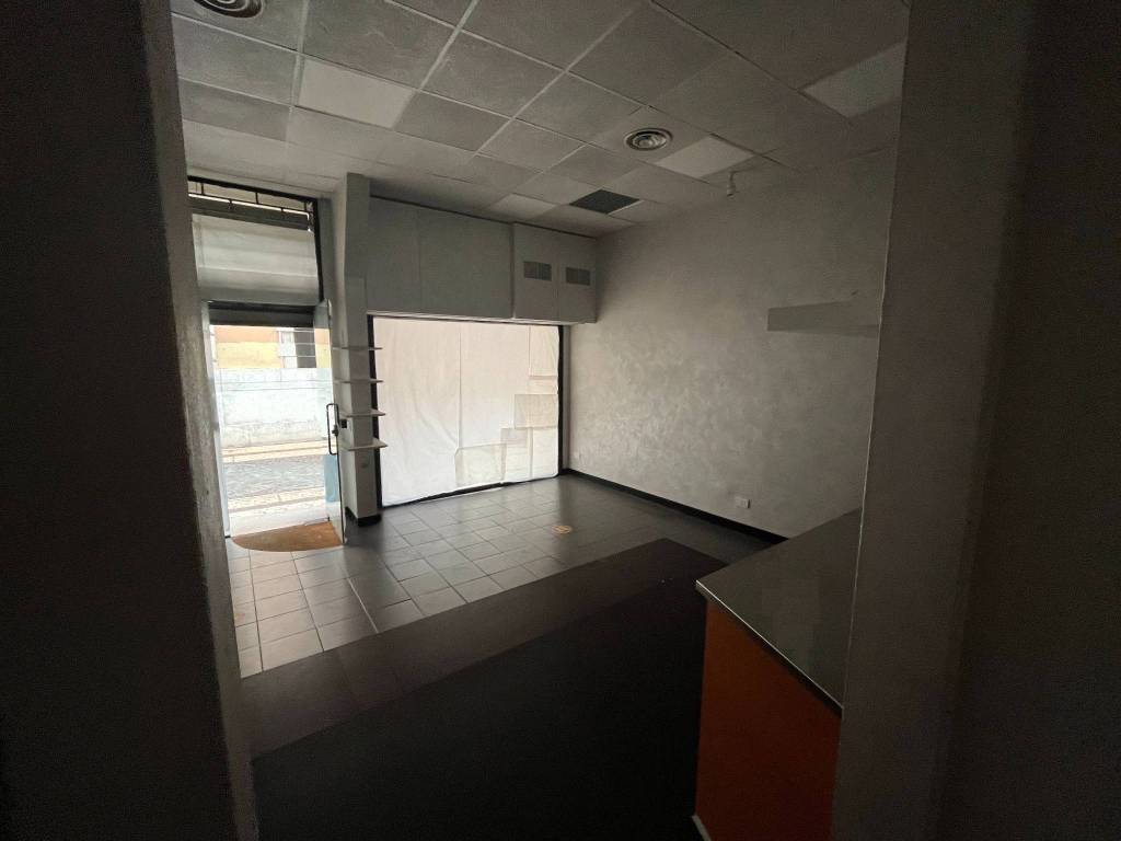 negozio in vendita a Brescia in zona Centro Storico