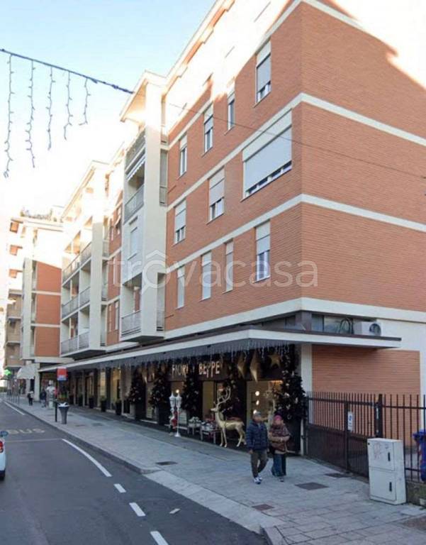 locale di sgombero in vendita a Brescia in zona Volta