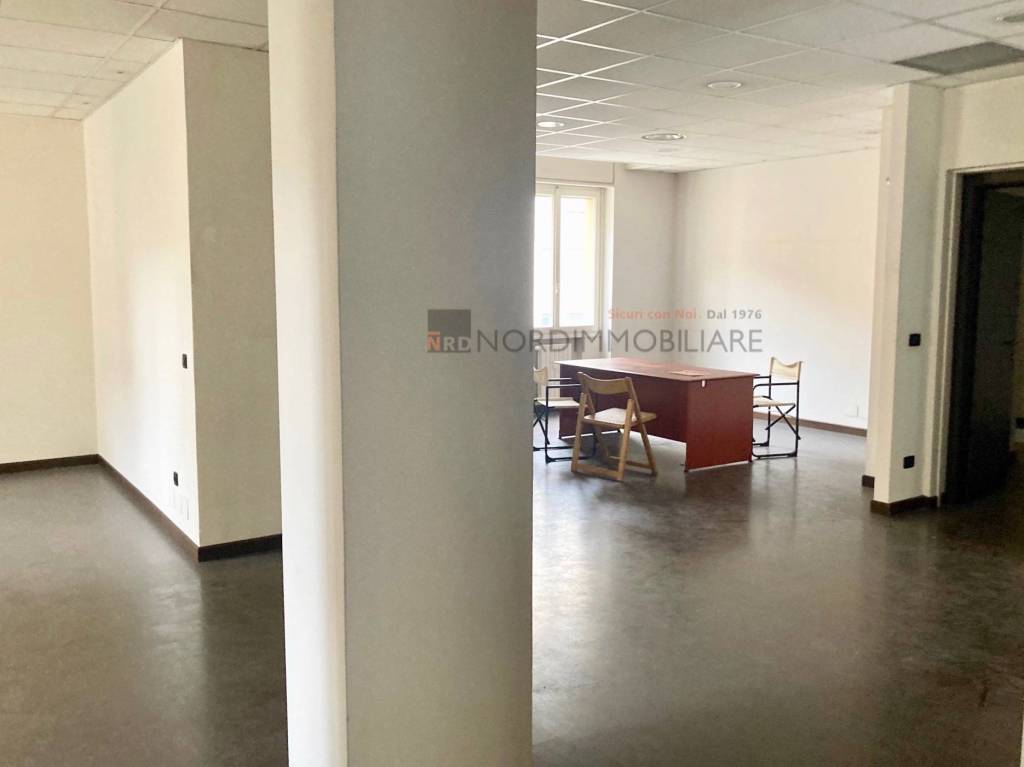 ufficio in vendita a Brescia