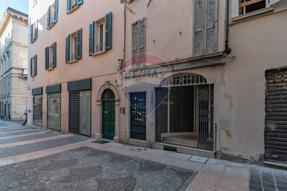 ufficio in vendita a Brescia