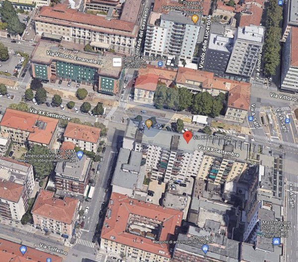 negozio in vendita a Brescia in zona Centro Storico