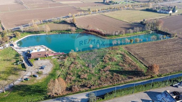 negozio in vendita a Brescia in zona Folzano