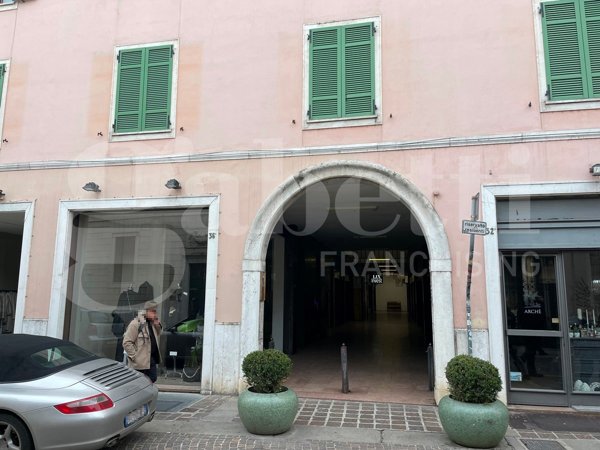negozio in vendita a Brescia