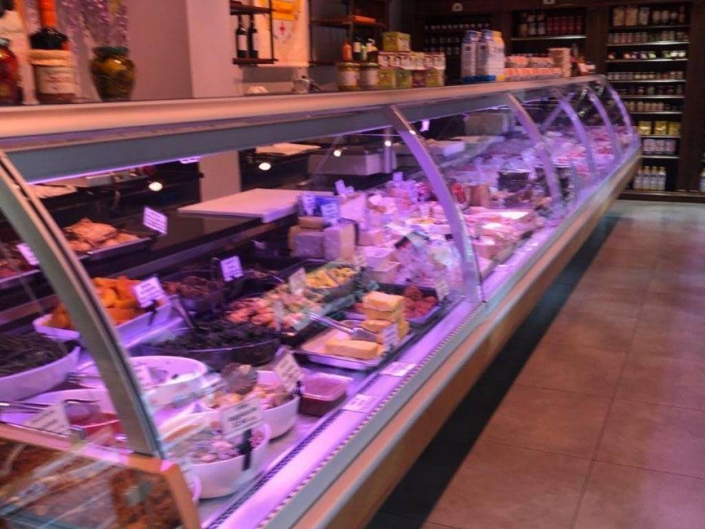 negozio in vendita a Brescia in zona Borgo Trento