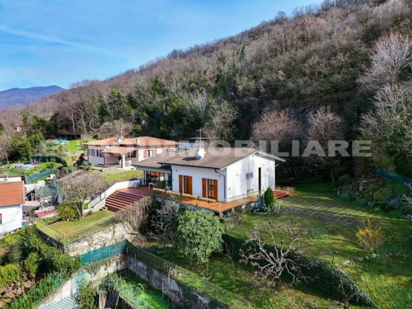 casa indipendente in vendita a Brescia in zona Mompiano