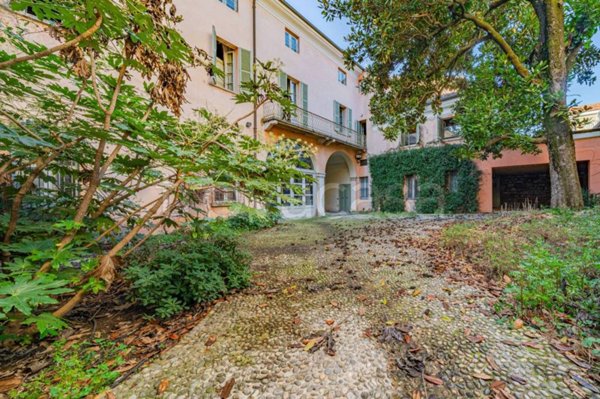 villa in vendita a Brescia in zona Centro Storico