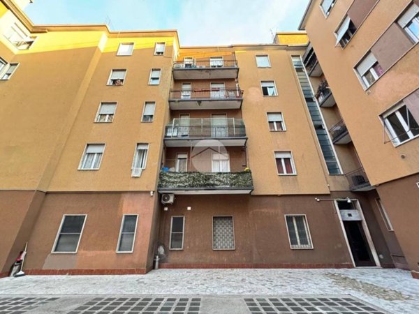 appartamento in vendita a Brescia in zona Porta Venezia
