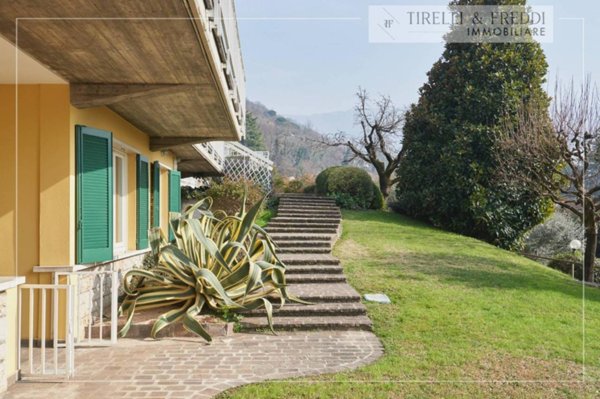 casa indipendente in vendita a Brescia in zona Mompiano