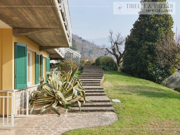 casa indipendente in vendita a Brescia in zona Villaggio Prealpino