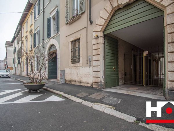 appartamento in vendita a Brescia in zona Centro Storico