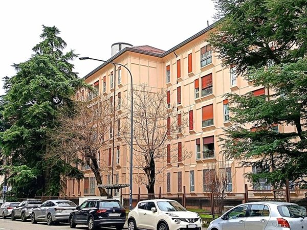 appartamento in vendita a Brescia in zona Crocifissa di Rosa