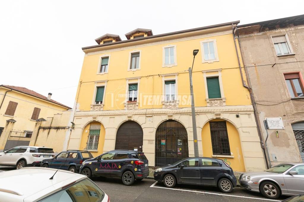 negozio in vendita a Brescia in zona Borgo Trento