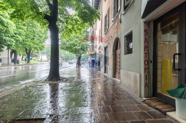 negozio in vendita a Brescia