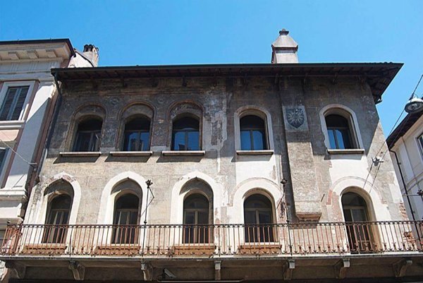 appartamento in vendita a Brescia in zona Centro Storico