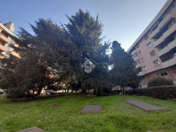 appartamento in vendita a Brescia in zona Lamarmora