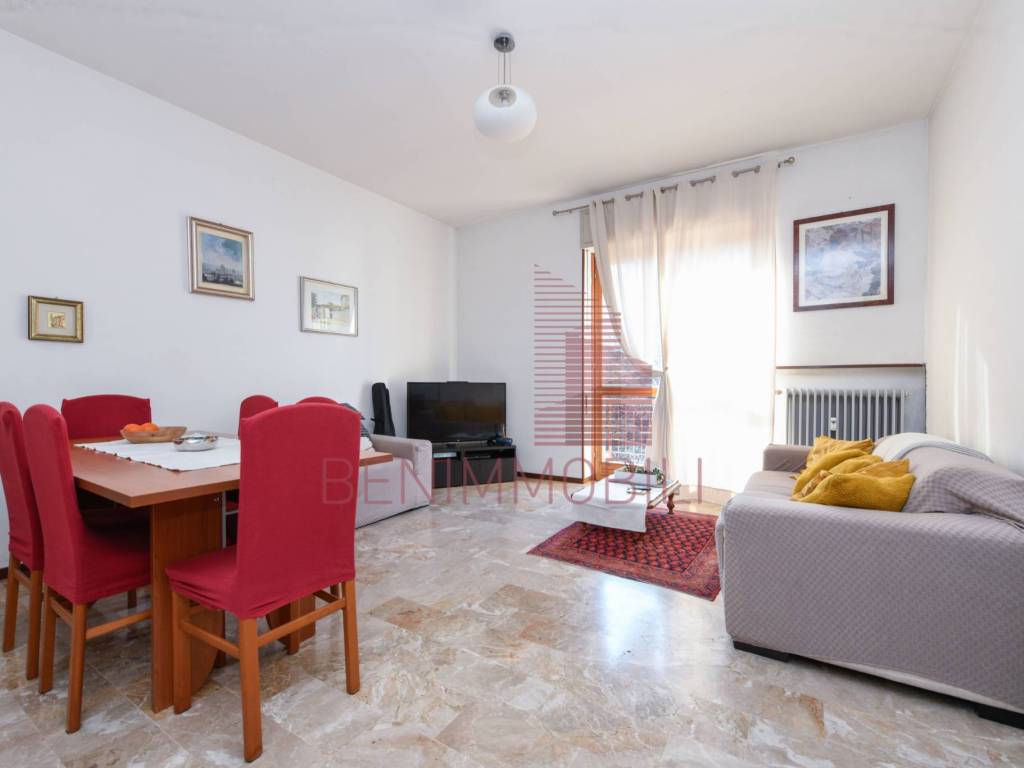 appartamento in vendita a Brescia in zona Crocifissa di Rosa