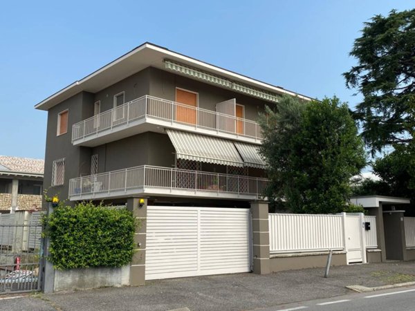 appartamento in vendita a Brescia in zona Volta