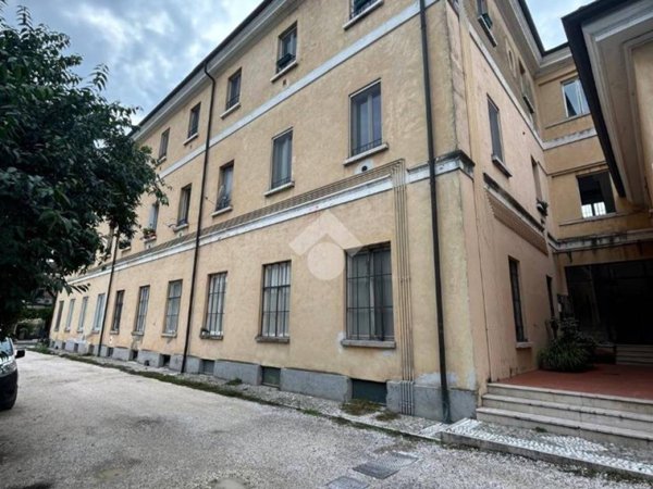 appartamento in vendita a Brescia in zona San Polo