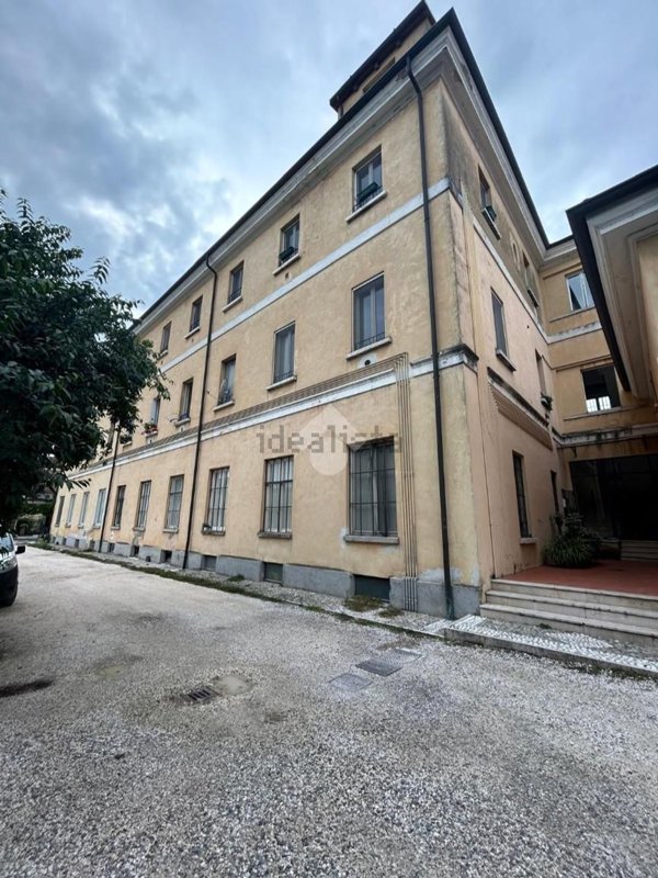 appartamento in vendita a Brescia in zona San Polo