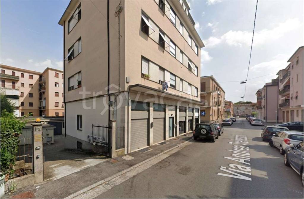 appartamento in vendita a Brescia in zona Chiusure