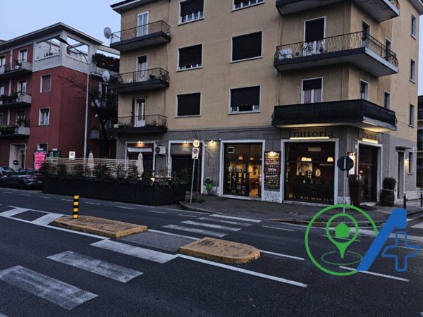 negozio in vendita a Brescia in zona Centro Storico