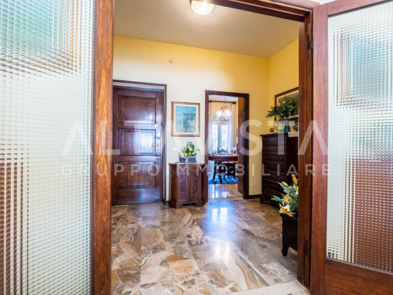 appartamento in vendita a Brescia in zona Centro Storico
