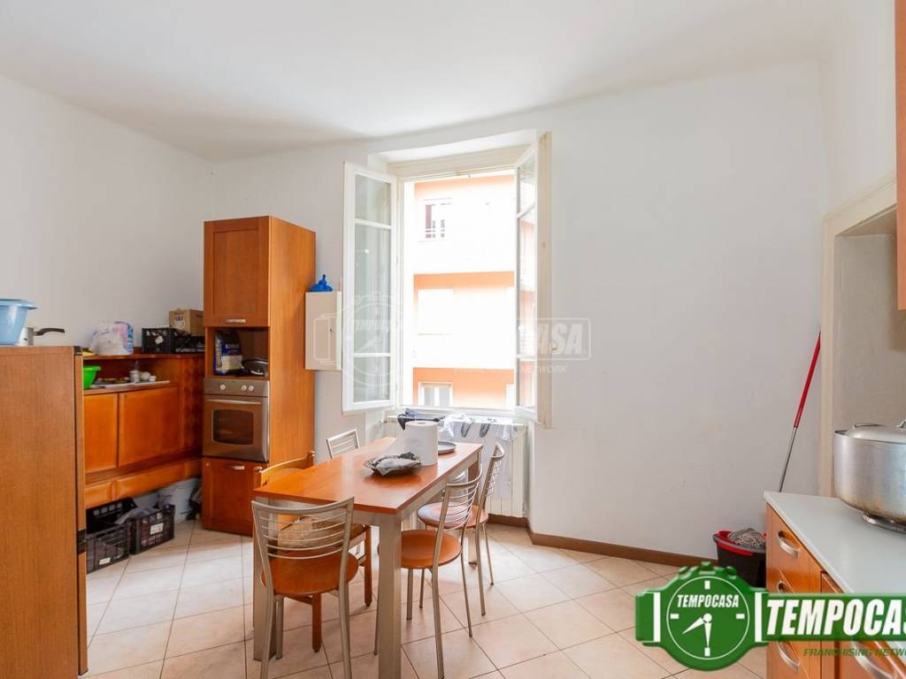 appartamento in vendita a Brescia in zona Quartiere Primo Maggio