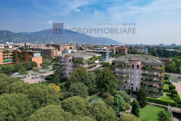 appartamento in vendita a Brescia in zona Lamarmora