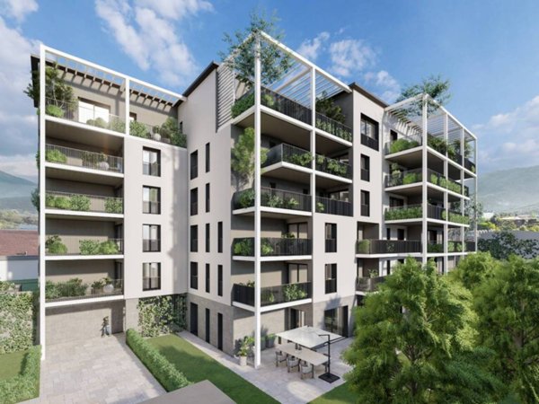 appartamento in vendita a Brescia in zona Mompiano