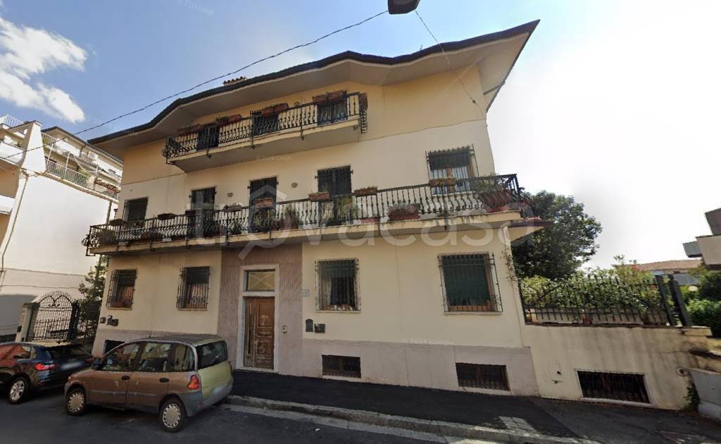 appartamento in vendita a Brescia in zona Porta Venezia